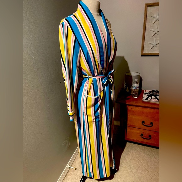 Natori II Intimates Striped Robe in size SP new - Picture 4 of 10
